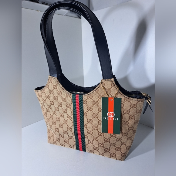 Luxury Beige GG Canvas Shoulder Bag with Black Handles and Web Stripe - Picture 3 of 7